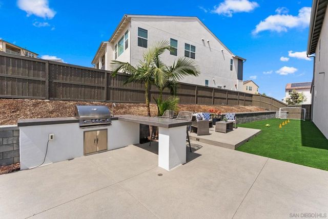 1586 Calle Mayfair, Chula Vista, CA 91913