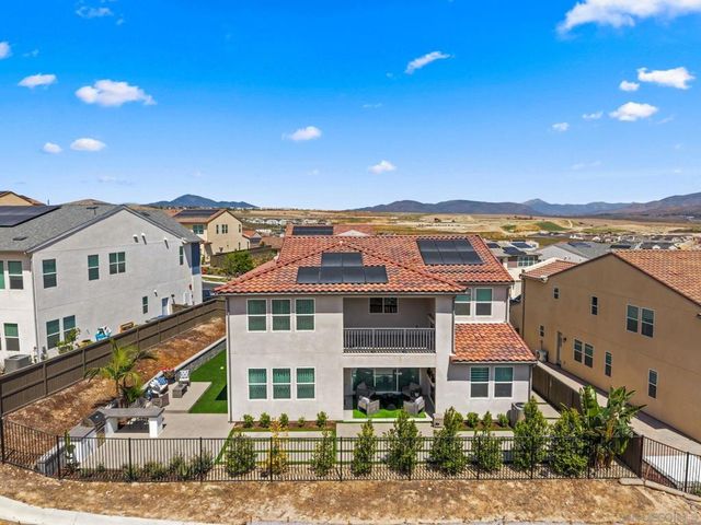 1586 Calle Mayfair, Chula Vista, CA 91913