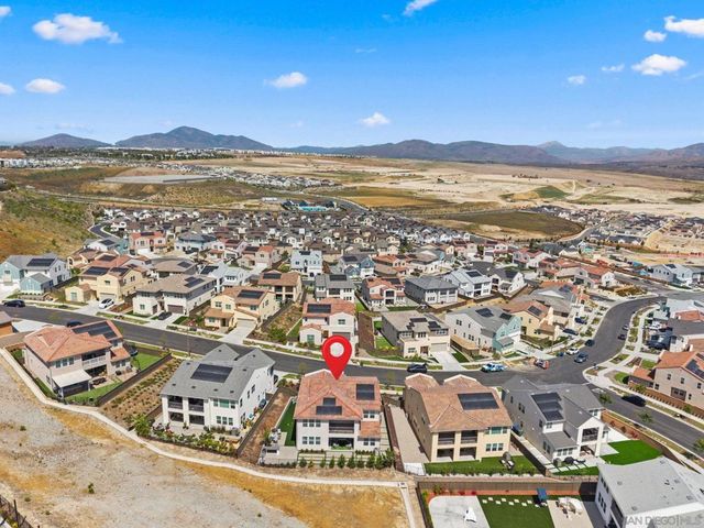 1586 Calle Mayfair, Chula Vista, CA 91913