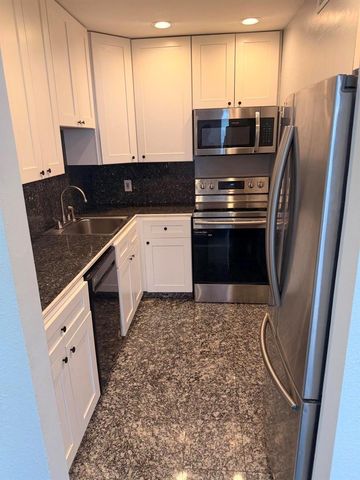 2840 NE 14th Street 403a, Pompano Beach, FL 33062