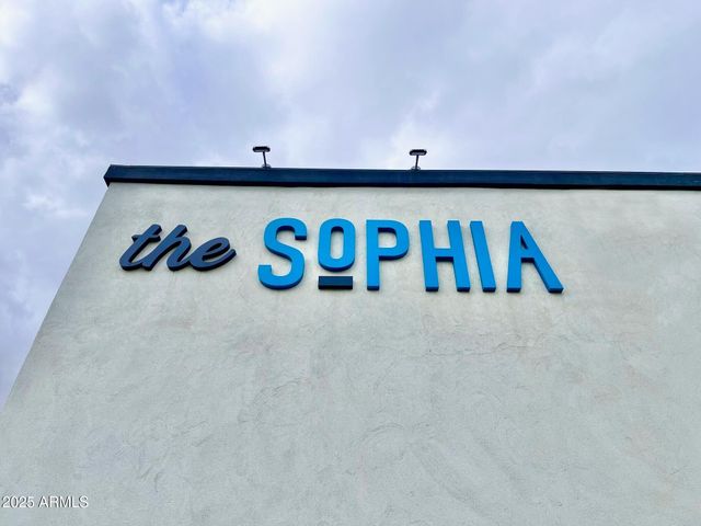 3212 N 70th Street 1018, Scottsdale, AZ 85251