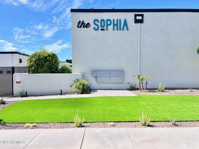 3212 N 70th Street 1018, Scottsdale, AZ 85251