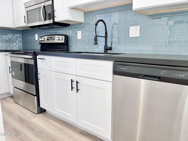 3212 N 70th Street 1018, Scottsdale, AZ 85251