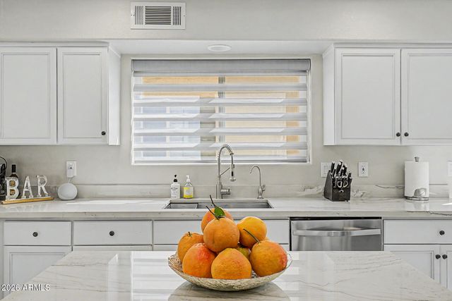 9987 E FANFOL Drive, Scottsdale, AZ 85258