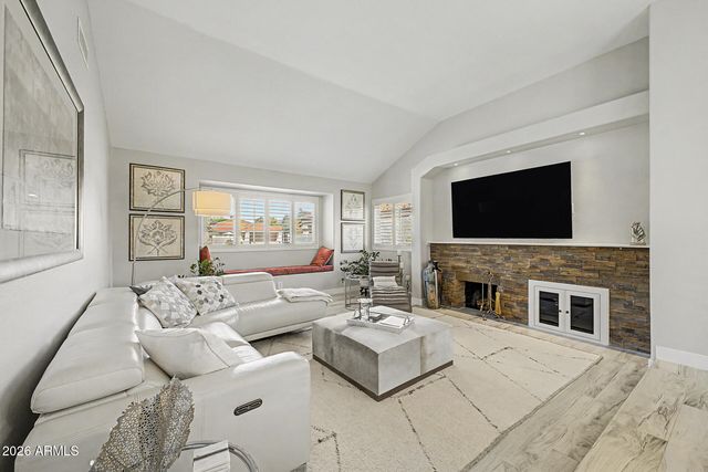 9987 E FANFOL Drive, Scottsdale, AZ 85258