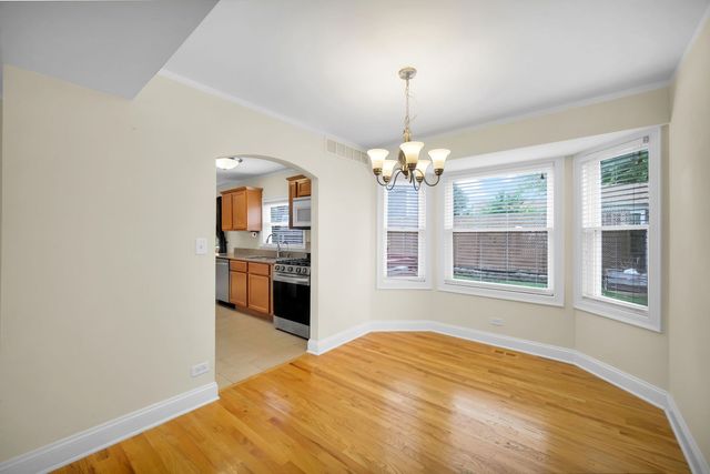2575 Prairieview Lane N, Aurora, IL 60504