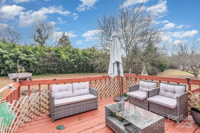 2128 23rd Street Court NE 2, Hickory, NC 28601