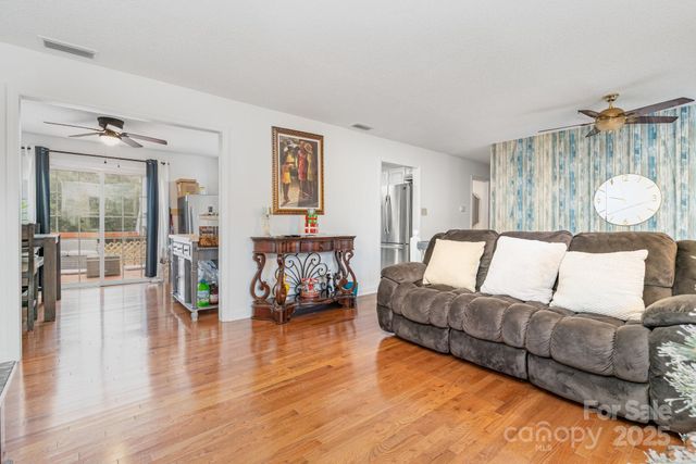 2128 23rd Street Court NE 2, Hickory, NC 28601