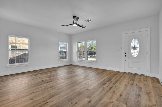 224 Everton Street, Houston, TX 77003