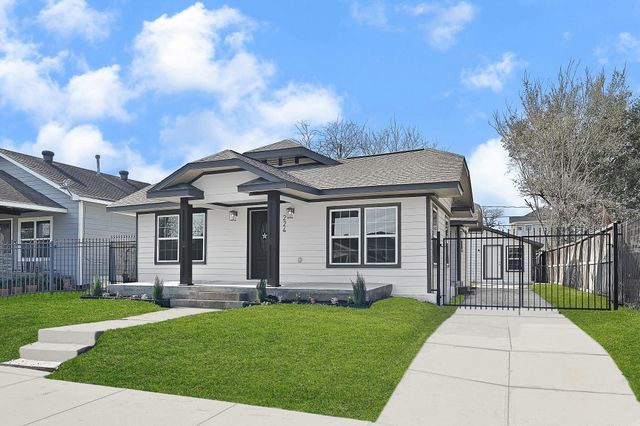 224 Everton Street, Houston, TX 77003