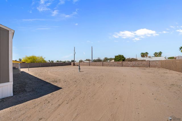 12708 E 42 Pl, Yuma, AZ 85367