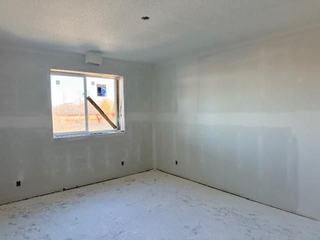 4414 W 136th Street, Leawood, KS 66224