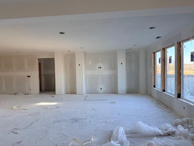 4414 W 136th Street, Leawood, KS 66224