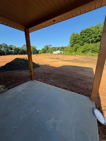 102 Fitzgerald Drive, Benton, AR 72015