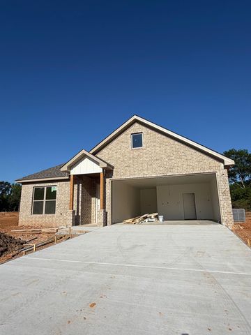 102 Fitzgerald Drive, Benton, AR 72015