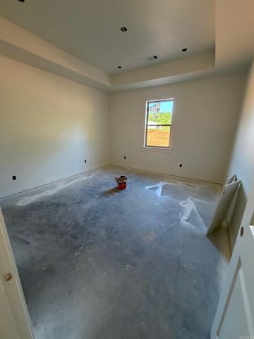 102 Fitzgerald Drive, Benton, AR 72015