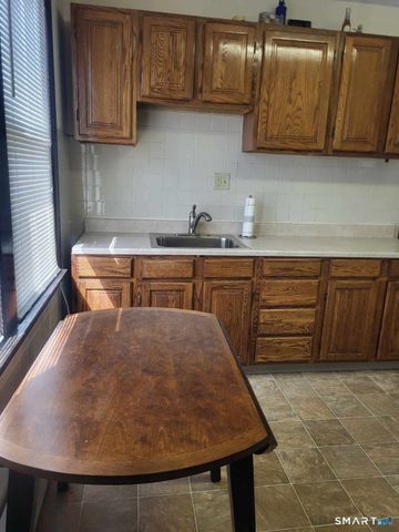 165 Center Street 3, West Haven, CT 06460