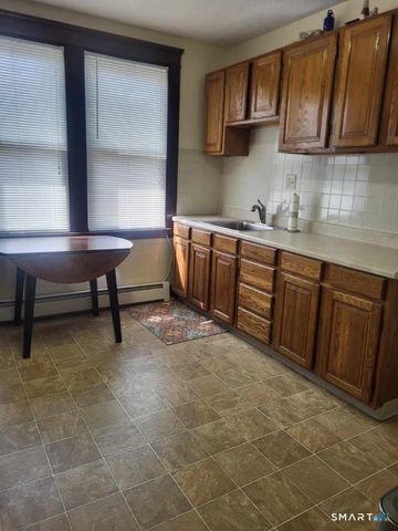 165 Center Street 3, West Haven, CT 06460