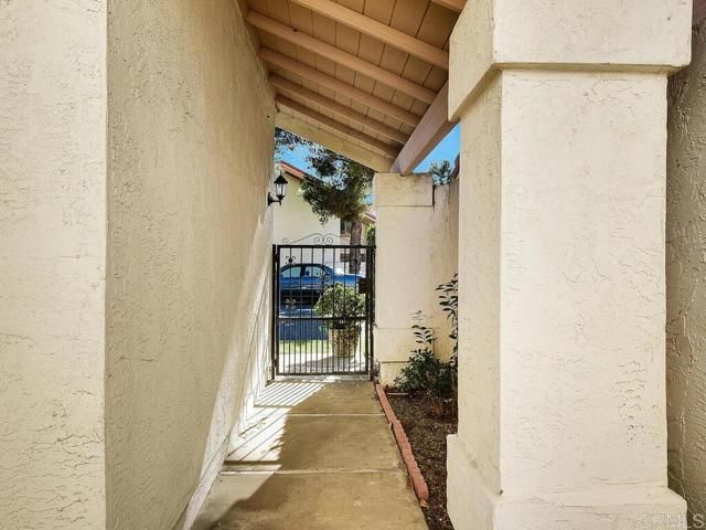 3114 Avenida Christina, Carlsbad, CA 92009