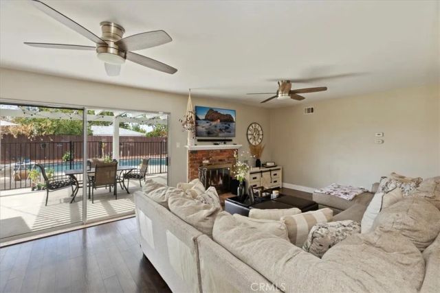 5015 Treehill Place, Riverside, CA 92507