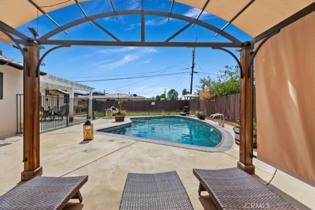 5015 Treehill Place, Riverside, CA 92507