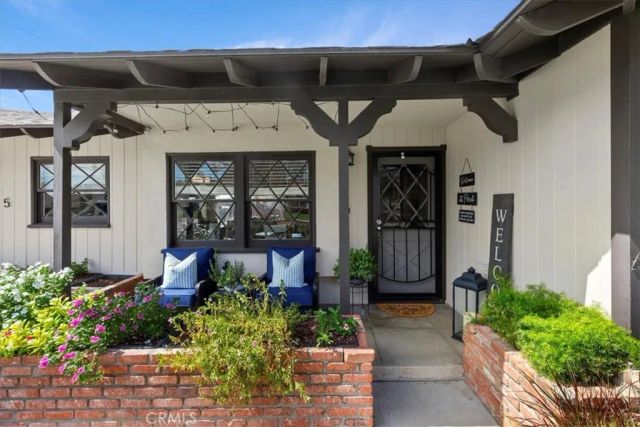 5015 Treehill Place, Riverside, CA 92507