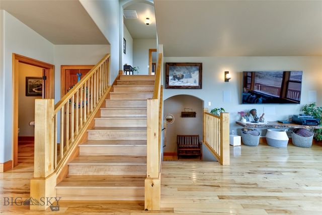 1006 Eagle Court, Livingston, MT 59047