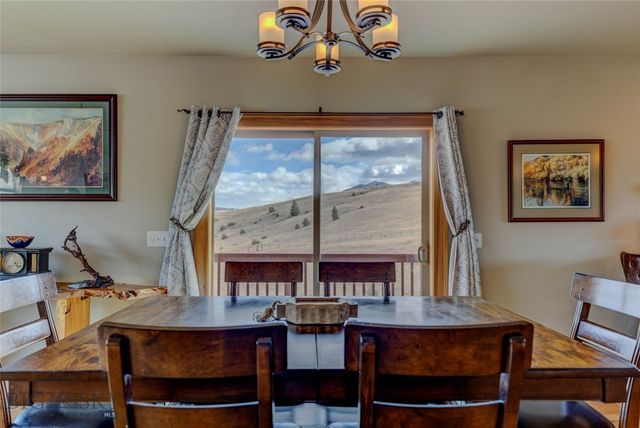 1006 Eagle Court, Livingston, MT 59047