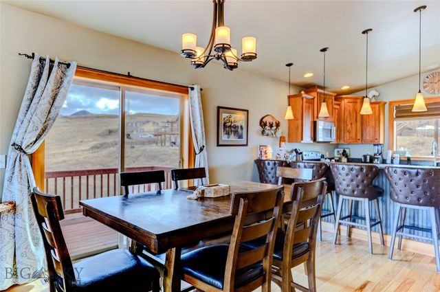 1006 Eagle Court, Livingston, MT 59047