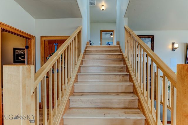 1006 Eagle Court, Livingston, MT 59047