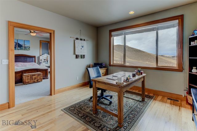 1006 Eagle Court, Livingston, MT 59047