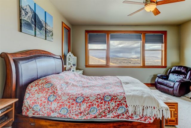 1006 Eagle Court, Livingston, MT 59047