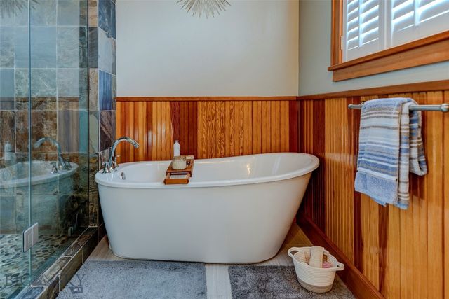 1006 Eagle Court, Livingston, MT 59047