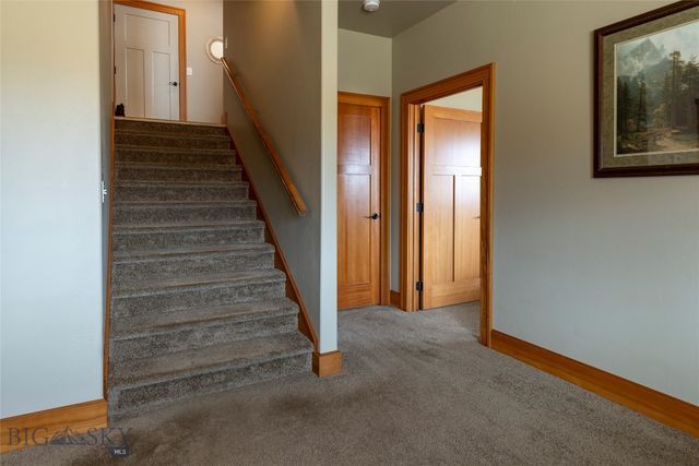 1006 Eagle Court, Livingston, MT 59047