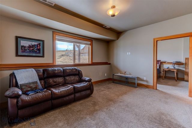 1006 Eagle Court, Livingston, MT 59047