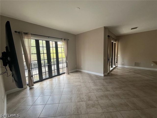 8001 Via Monte Carlo WAY 103, Estero, FL 33928