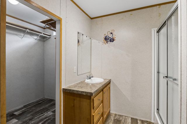 253 N County Line RD C, Elgin, TX 78621