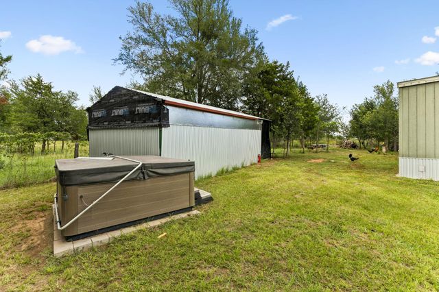 253 N County Line RD C, Elgin, TX 78621