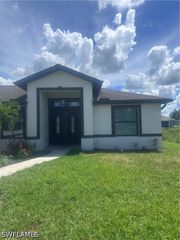 4001 1st ST SW, Lehigh Acres, FL 33976