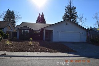 13 Betsey Way, Chico, CA 95928
