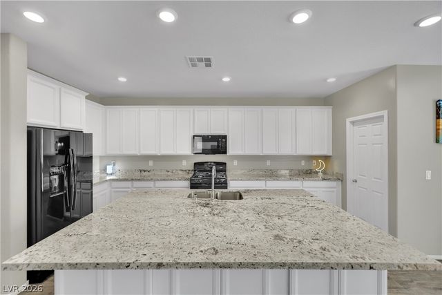 4113 Trillium Bay Lane, North Las Vegas, NV 89032