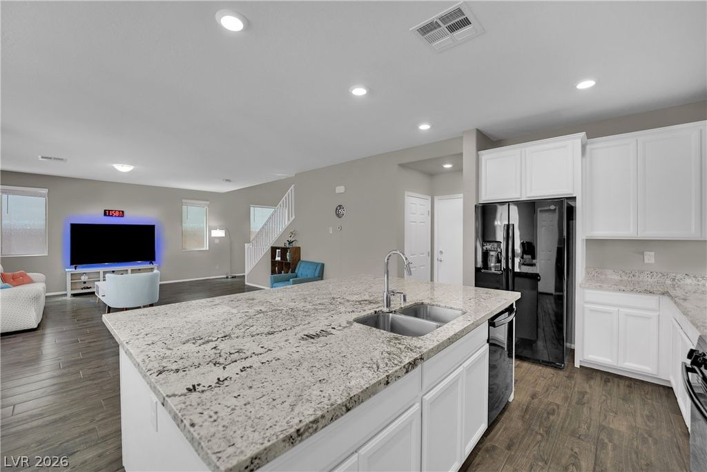 4113 Trillium Bay Lane, North Las Vegas, NV 89032 — photo 5