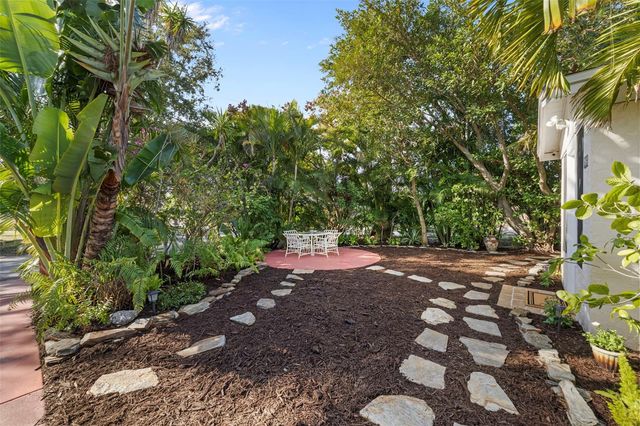 839 40TH STREET, Sarasota, FL 34234