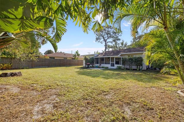 839 40TH STREET, Sarasota, FL 34234
