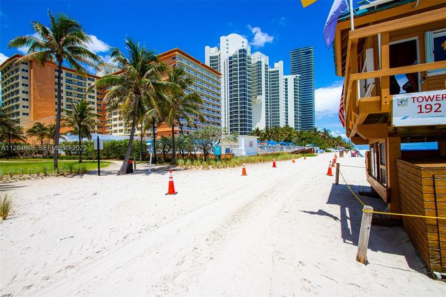 19201 Collins Avenue 641, Sunny Isles Beach, FL 33160