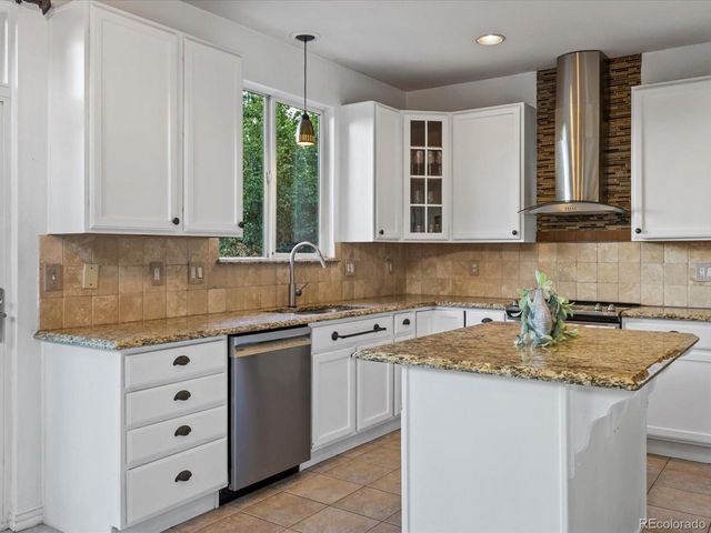 10216 Kleinbrook Way, Highlands Ranch, CO 80126