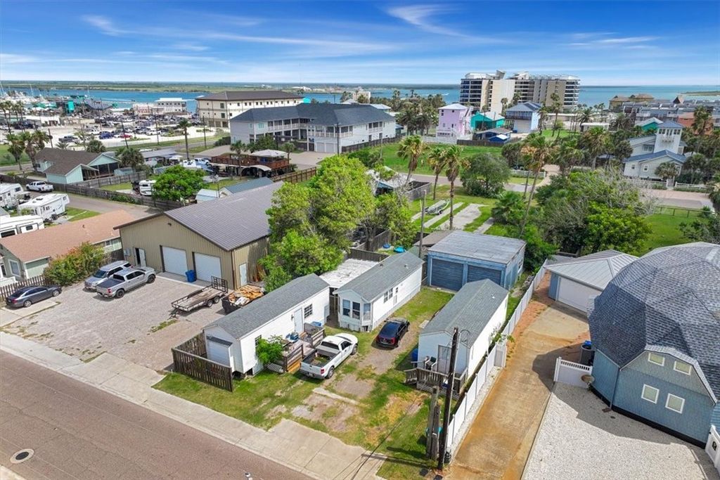 401 E Cotter Ave, Port Aransas, TX 78373 — photo 5