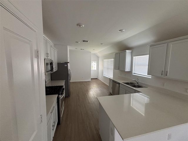 1739 Sahara Drive, Crosby, TX 77532