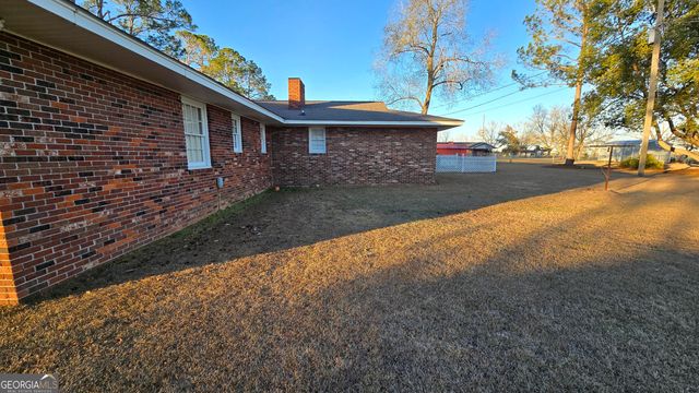 105 Rosemont Road, Glennville, GA 30427