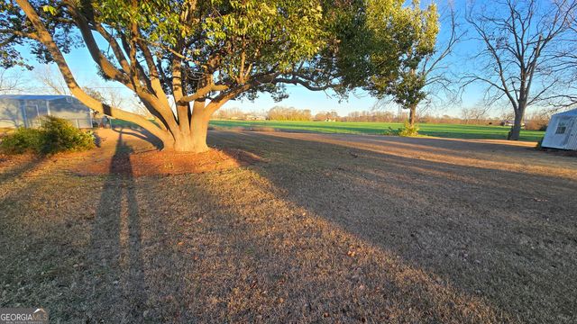 105 Rosemont Road, Glennville, GA 30427